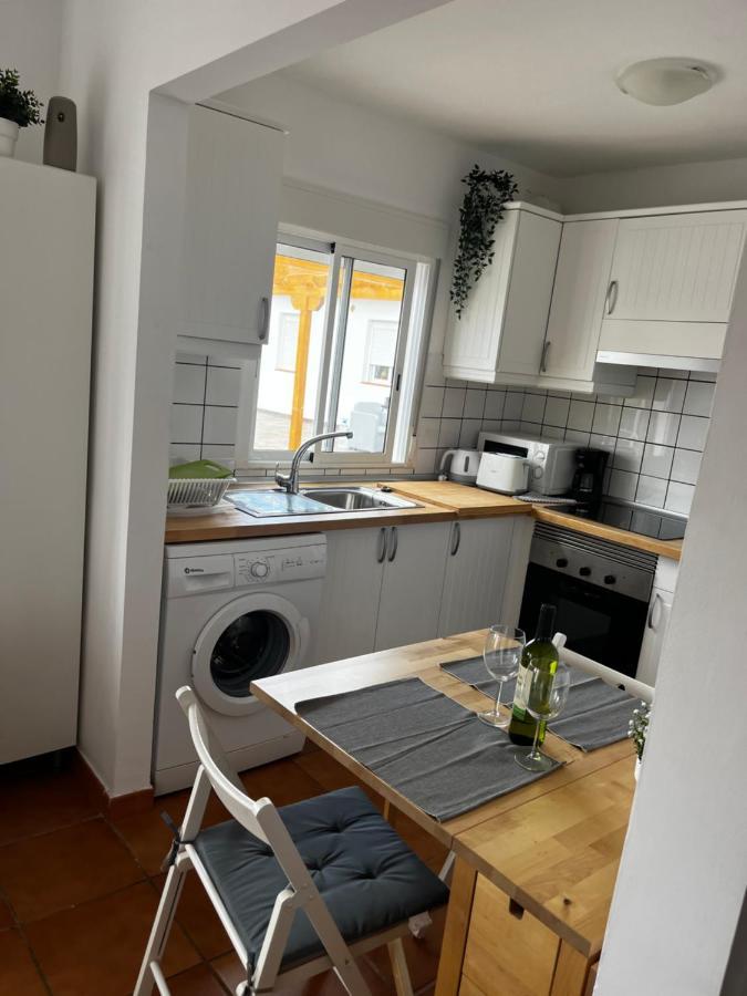 2 Bedroom Apartments Los Cristianos Beach Tenerife Tamaragua أرونا المظهر الخارجي الصورة