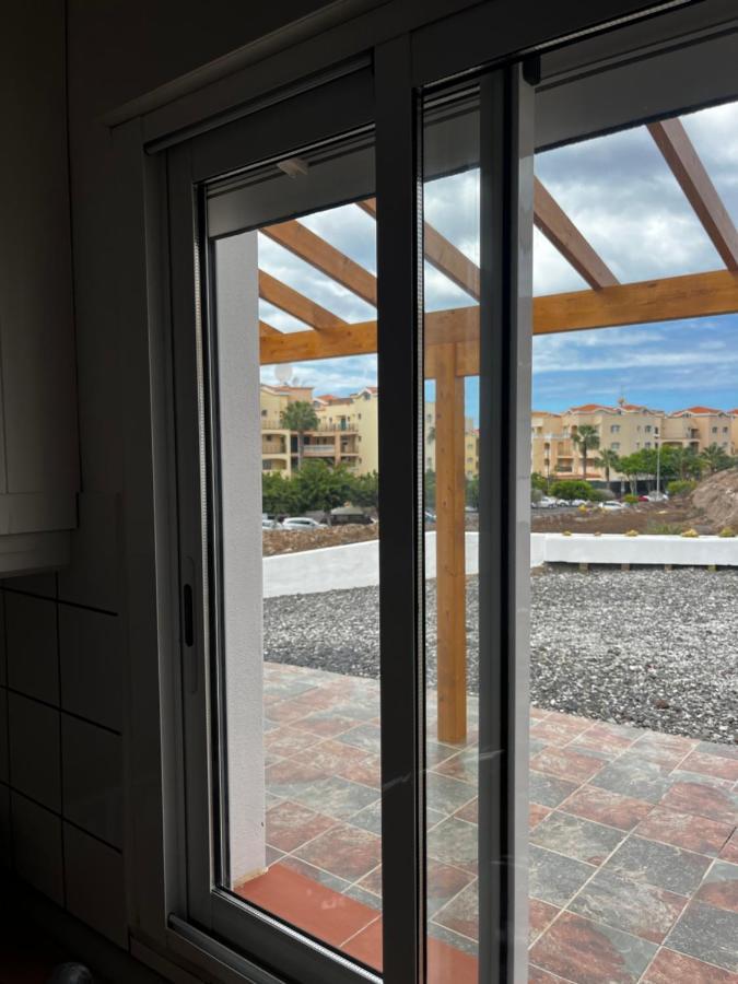 2 Bedroom Apartments Los Cristianos Beach Tenerife Tamaragua أرونا المظهر الخارجي الصورة