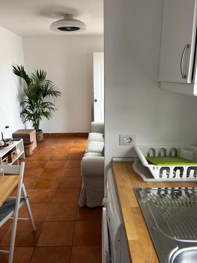 2 Bedroom Apartments Los Cristianos Beach Tenerife Tamaragua أرونا المظهر الخارجي الصورة